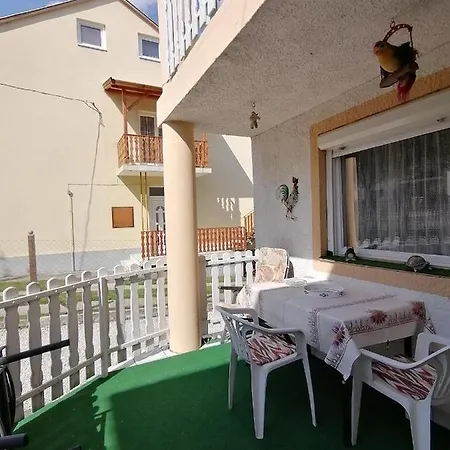 Ildiko Vendeghaz * Hévíz