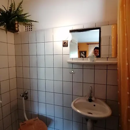 홈스테이 Ildiko Vendeghaz Hévíz