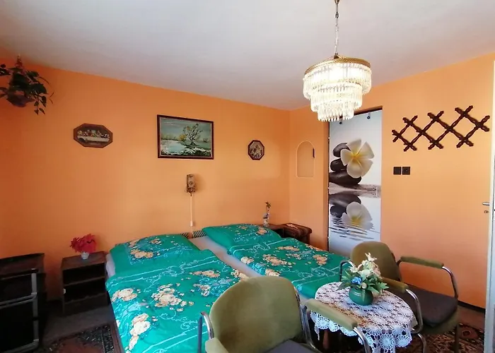 Ildiko Vendeghaz Homestay Heviz