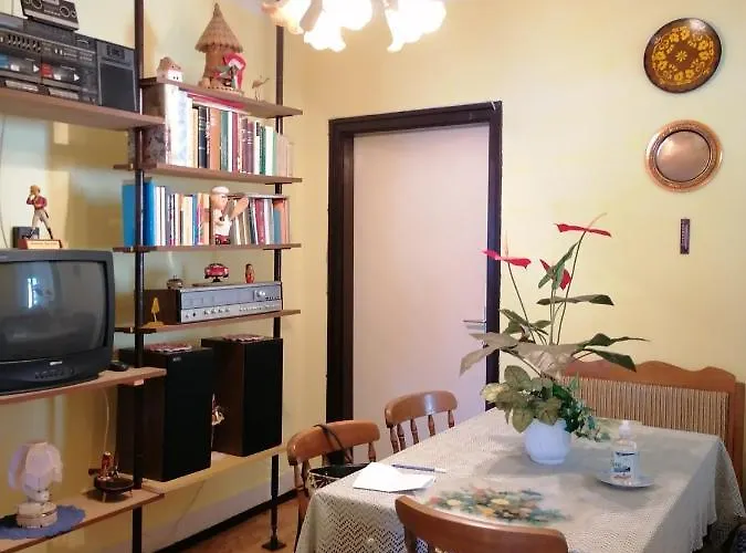 Ildiko Vendeghaz Homestay