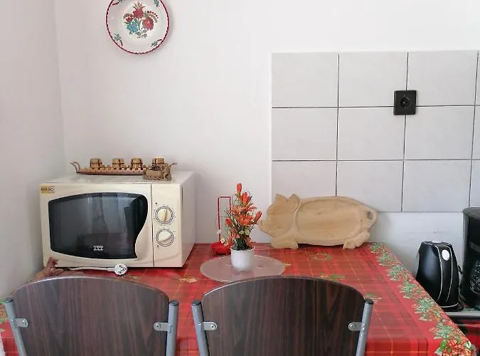 Ildiko Vendeghaz * Heviz